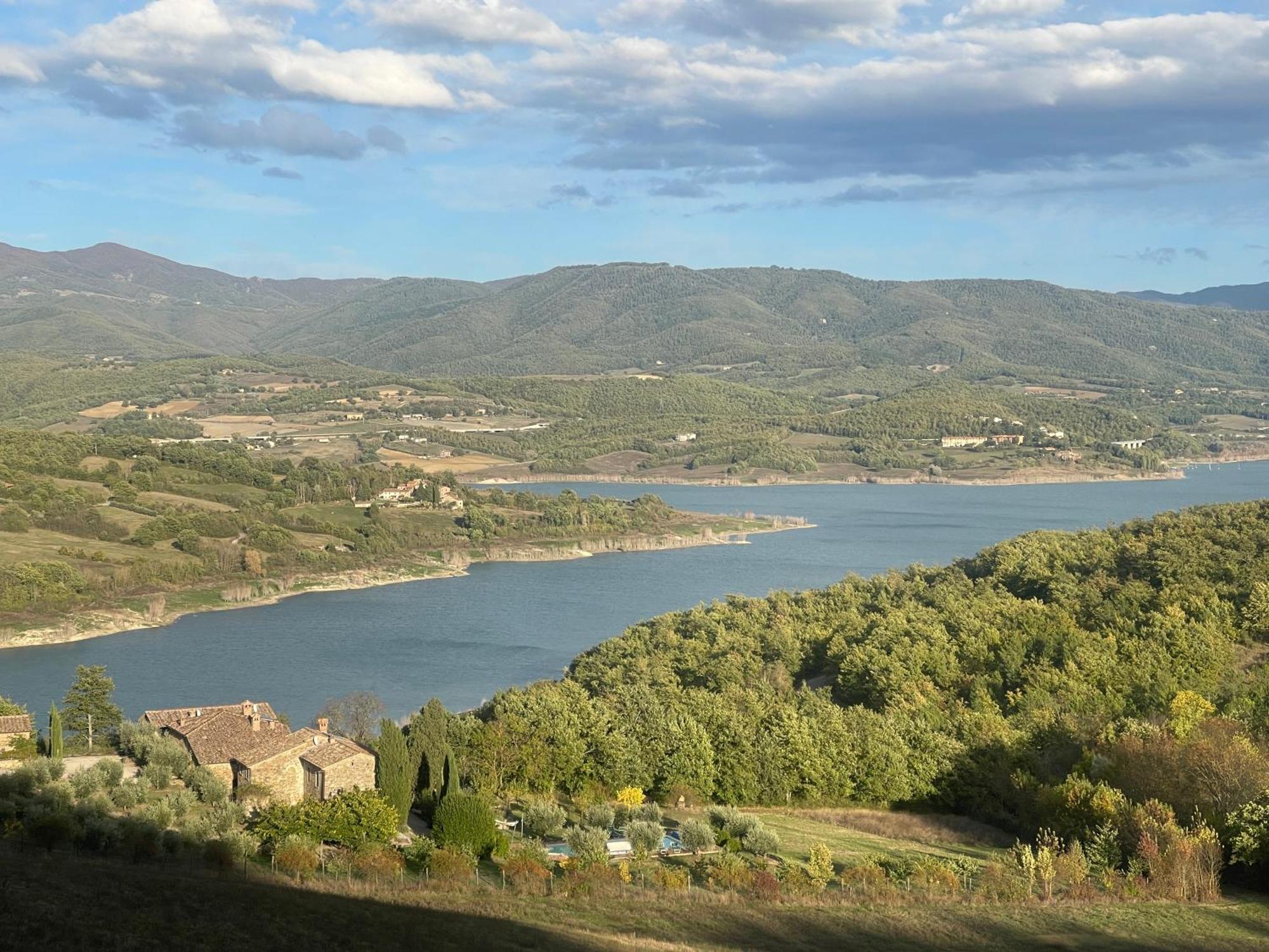 Bio Agriturismo Il Vigno Caprese Michelangelo Экстерьер фото